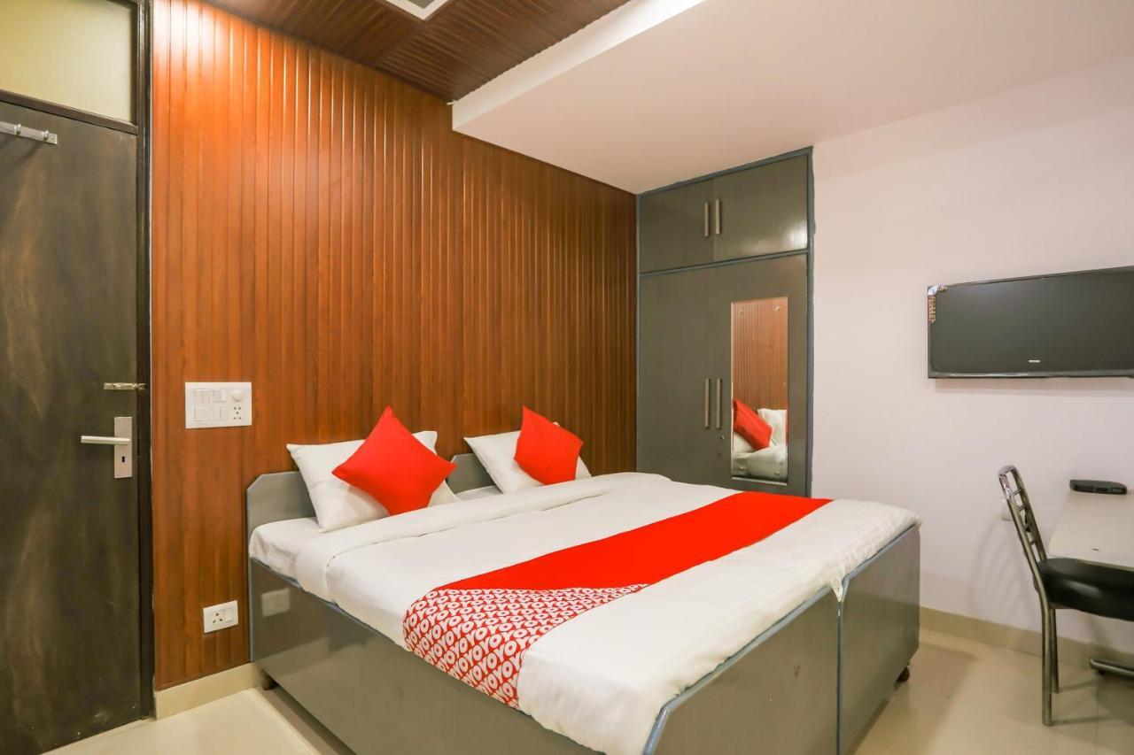 Oyo Jai Palace Hotel